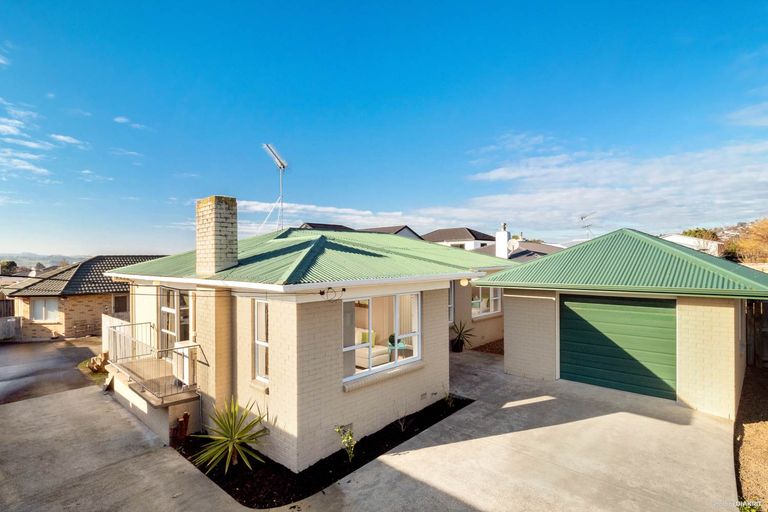 Photo of property in 74 Wellington Street, Pukekohe, 2120