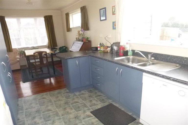 Photo of property in 33 John Street, Trentham, Upper Hutt, 5018