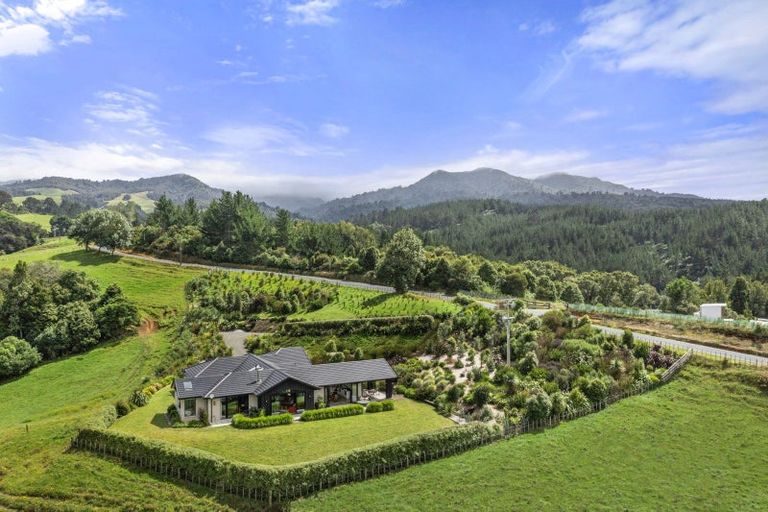 Photo of property in 387 Te Tahi Road, Puketotara, Te Awamutu, 3876