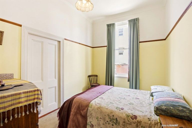 Photo of property in 11 Guildford Terrace, Thorndon, Wellington, 6011