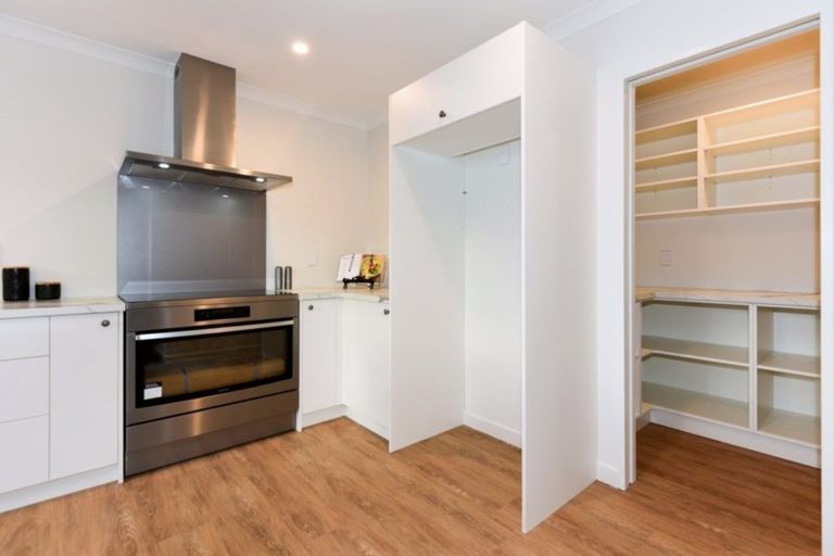 Photo of property in 5 Cressy Place, Darfield, 7510