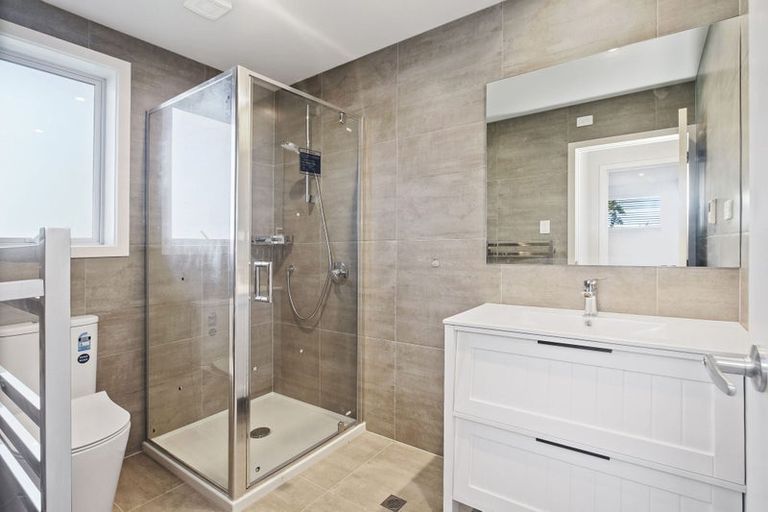 Photo of property in 60 Dominion Street, Takapuna, Auckland, 0622