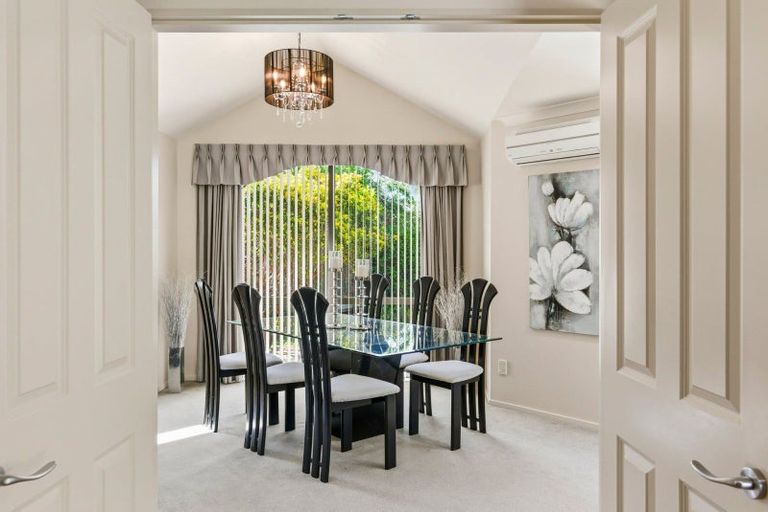 Photo of property in 3 Westpeak Way, Otaki, 5512