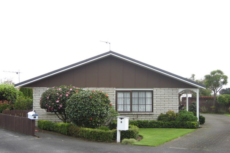 Photo of property in 8 Nursery Place, Westown, New Plymouth, 4310