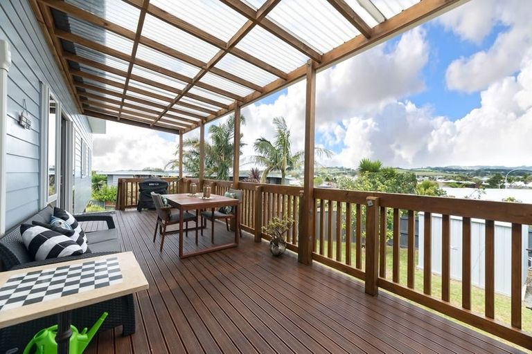 Photo of property in 9 Weka Street, Mangawhai, 0505