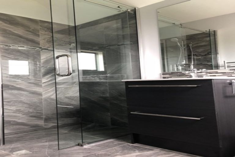 Photo of property in 1/18 Kilmarnock Street, Riccarton, Christchurch, 8011