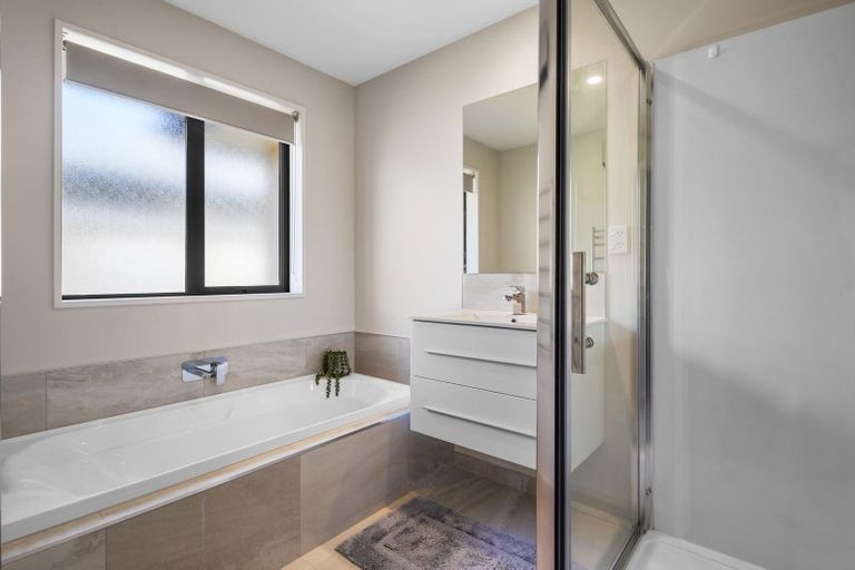 Photo of property in 53 Whitburn Avenue, Halswell, Christchurch, 8025