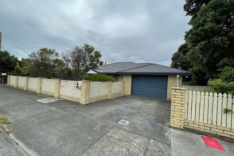 Photo of property in 35a Heretaunga Street, Petone, Lower Hutt, 5012