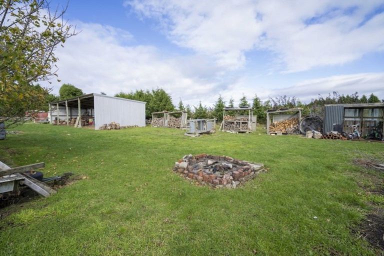 Photo of property in 65 Awarua Siding Road, Awarua, Invercargill, 9877