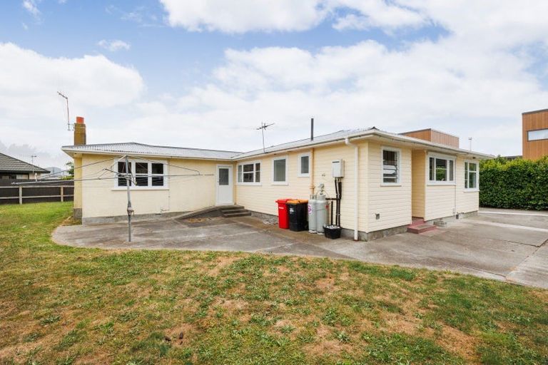 Photo of property in 20 Roy Street, Palmerston North, 4410