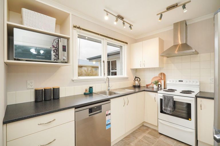 Photo of property in 52 Cargill Street, Waikiwi, Invercargill, 9810