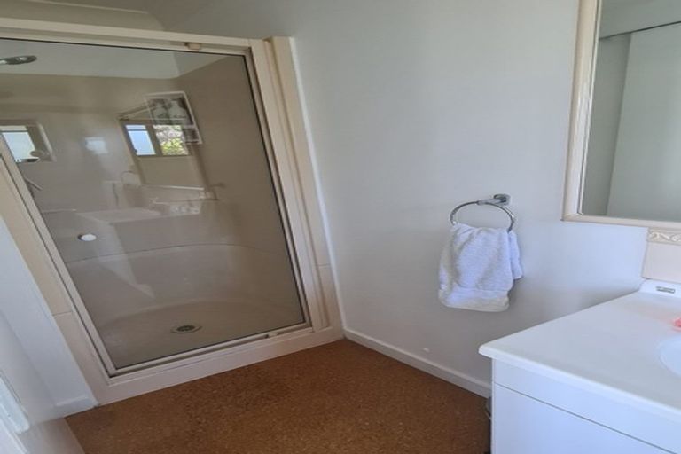 Photo of property in 19 Cologne Street, Martinborough, 5711