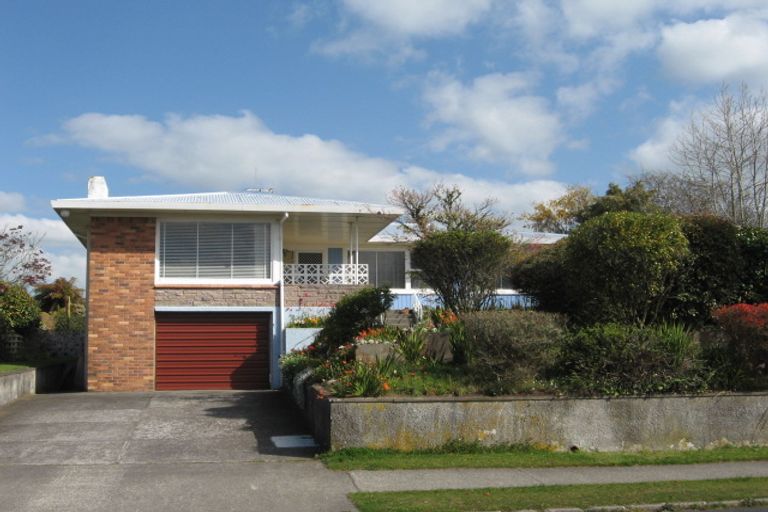 Photo of property in 72 Devon Street, Glenholme, Rotorua, 3010