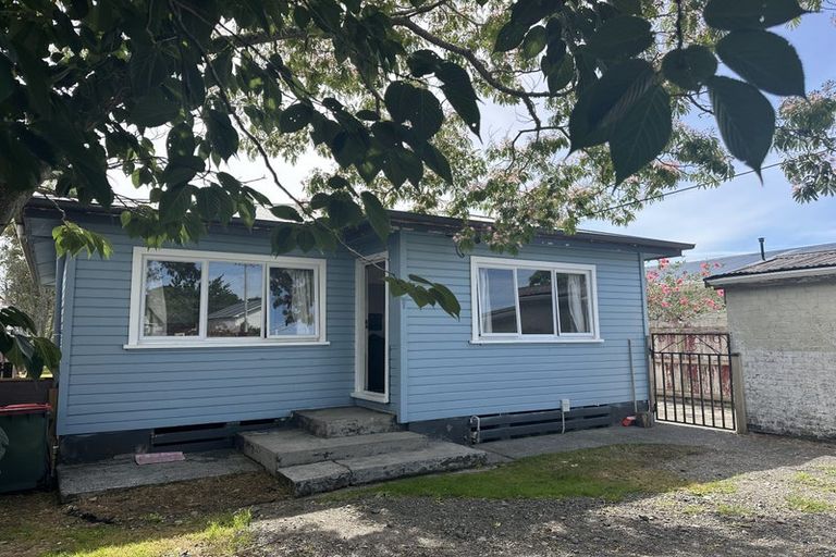 Photo of property in 66 Domett Street, Waitara, 4320