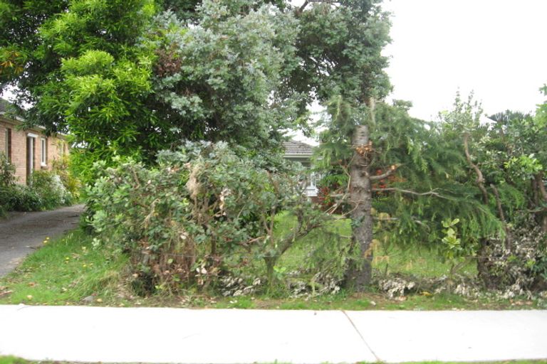 Photo of property in 4054 Great North Road, Glen Eden, Auckland, 0602