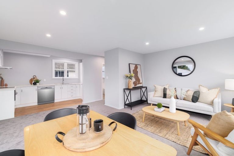 Photo of property in 139 Aorangi Road, Bryndwr, Christchurch, 8053