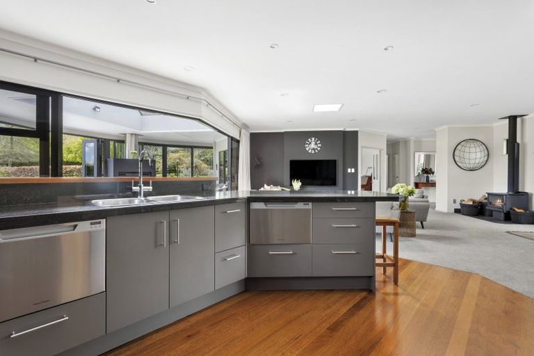 Photo of property in 154 Hooker Road, Tamahere, Hamilton, 3283