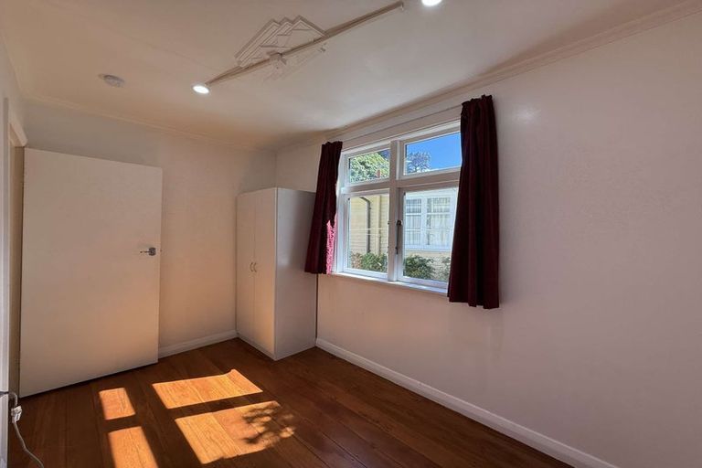 Photo of property in 357 Ohiro Road, Brooklyn, Wellington, 6021