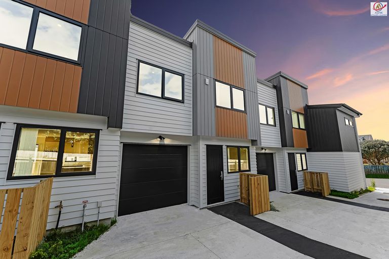 Photo of property in 26c Cape Road, Mangere, Auckland, 2022