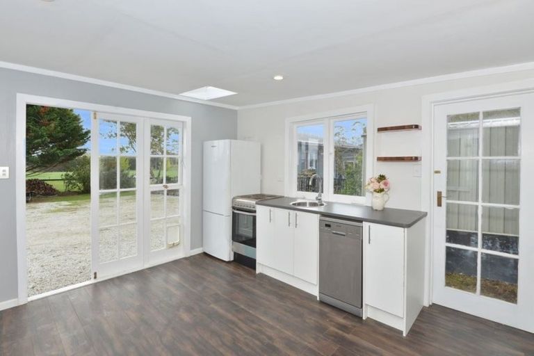 Photo of property in 50 Draffin Road, Poroti, Whangarei, 0179