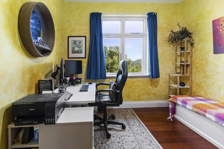 Photo of property in 161 Karepa Street, Brooklyn, Wellington, 6021