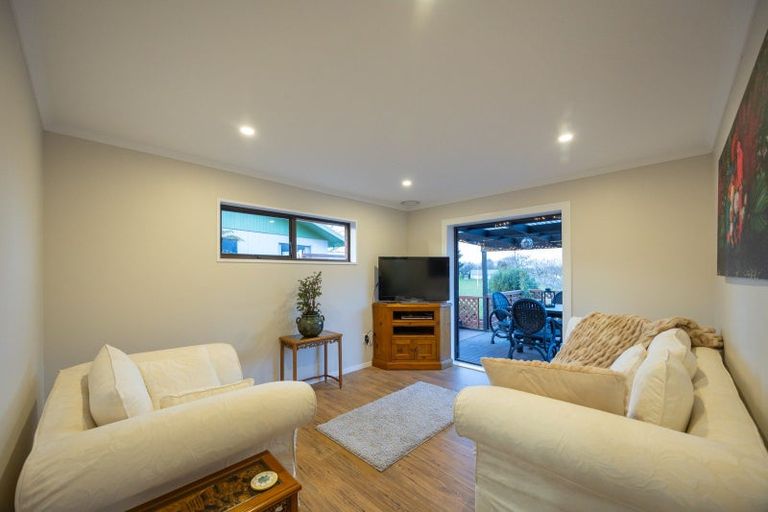 Photo of property in 6 Kentucky Way, Awapuni, Palmerston North, 4412
