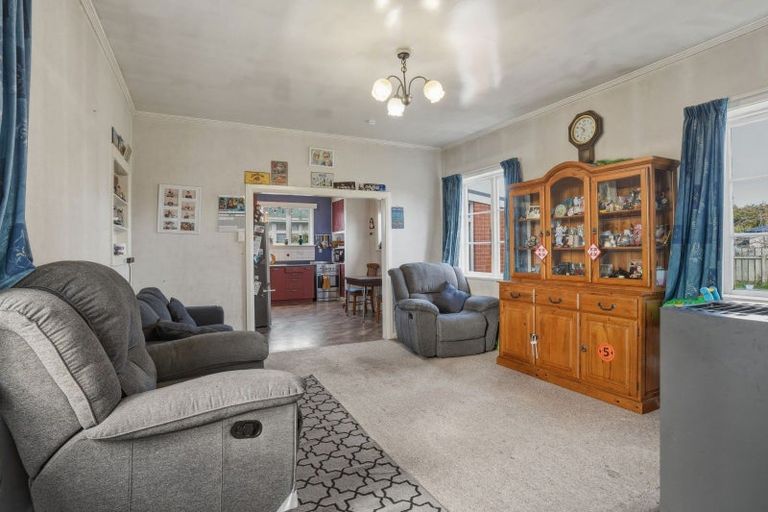 Photo of property in 42 King Street, Mosgiel, 9024