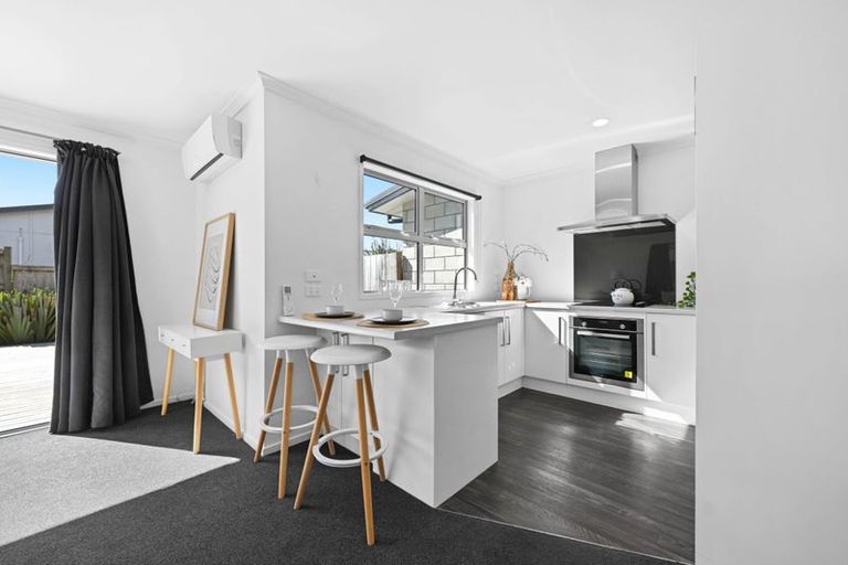 Photo of property in 2a Garnett Avenue, Forest Lake, Hamilton, 3200