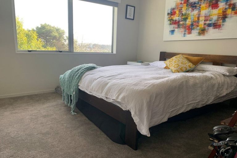 Photo of property in 141 Arran Road, Browns Bay, Auckland, 0630