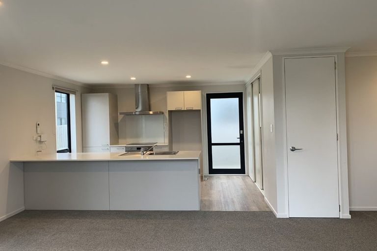 Photo of property in 10b Rosier Road, Glen Eden, Auckland, 0602