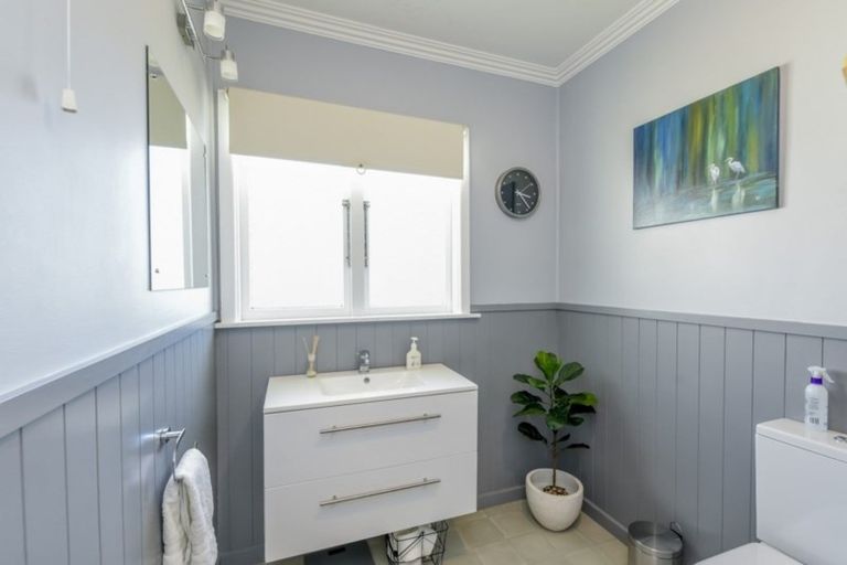 Photo of property in 27 Hannan Street, Levin, 5510