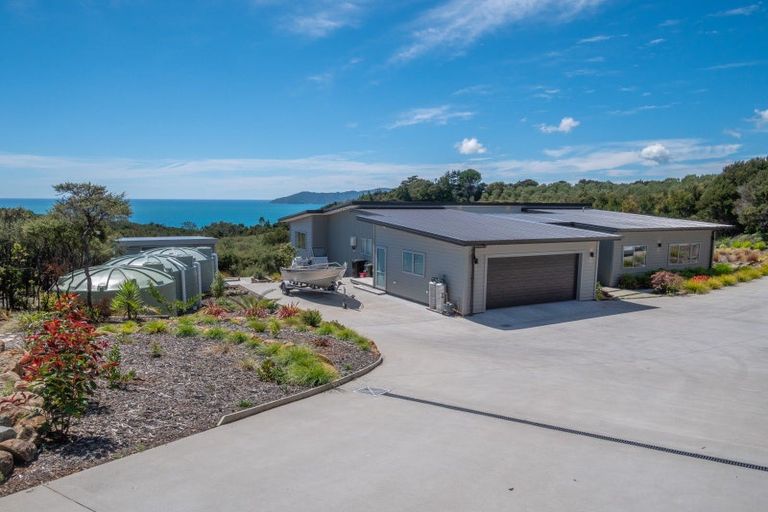 Photo of property in 116 Stratford Drive, Cable Bay, 0420