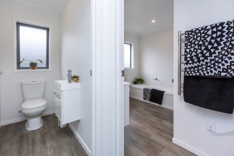 Photo of property in 9 Pattullo Crescent, Wallaceville, Upper Hutt, 5018