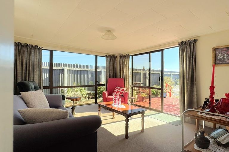 Photo of property in 6 Well Street, Ruawai, 0530