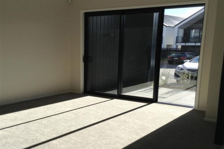 Photo of property in 56 Rangihina Road, Hobsonville, Auckland, 0616