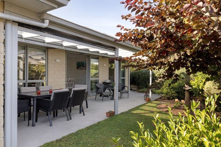 Photo of property in 7 Vista Close, Omokoroa, 3114