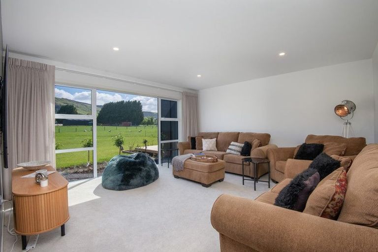 Photo of property in 165 Tirohanga Road, North Taieri, Mosgiel, 9092