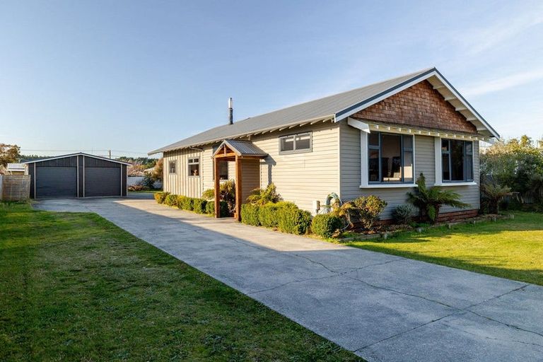 Photo of property in 21 Norton Street, Foxton Beach, Foxton, 4815