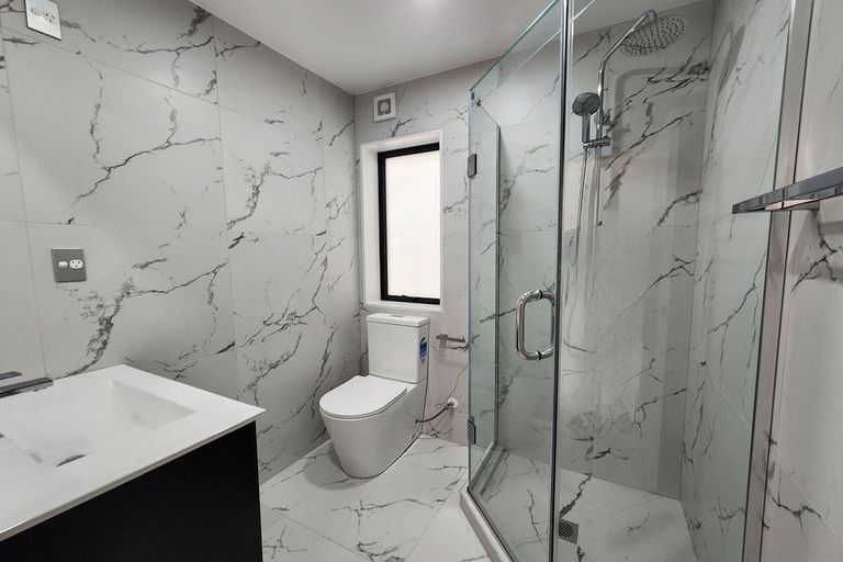 Photo of property in 46c Hart Road, Hauraki, Auckland, 0622