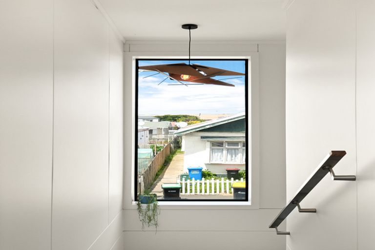 Photo of property in 108 Oxford Street, South Dunedin, Dunedin, 9012