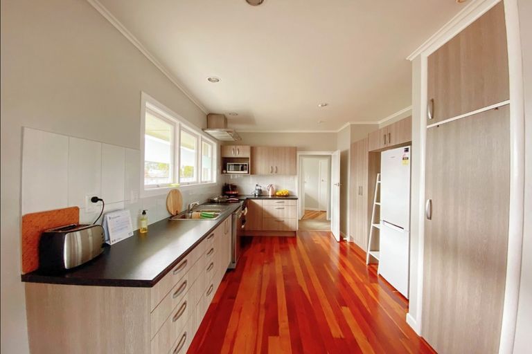 Photo of property in 2 Mayfair Avenue, Chartwell, Hamilton, 3210