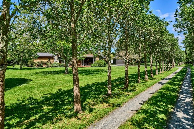 Photo of property in 96 Arcus Road, Te Horo, Otaki, 5582