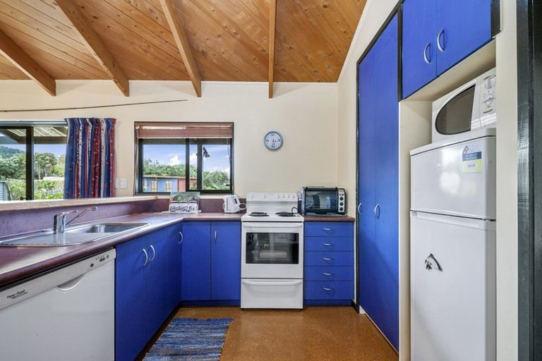 Photo of property in 13 Te Waaka Terrace, Kuratau, Turangi, 3381