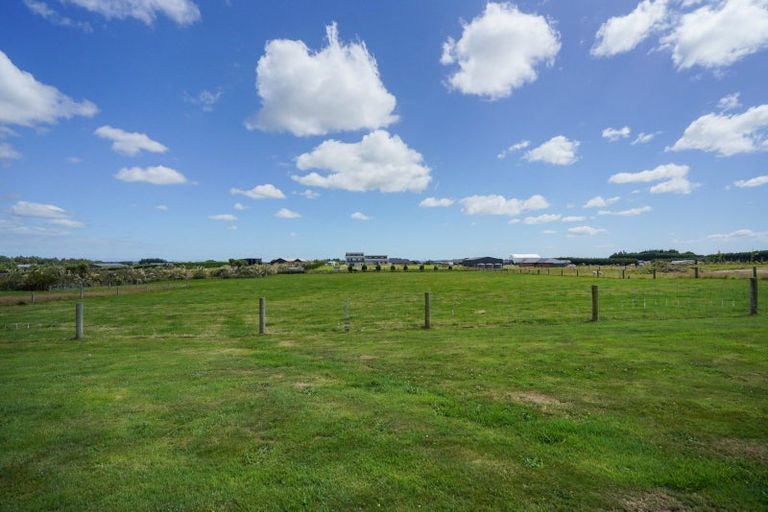 Photo of property in 89 Sunrise Drive, Seaward Bush, Invercargill, 9812
