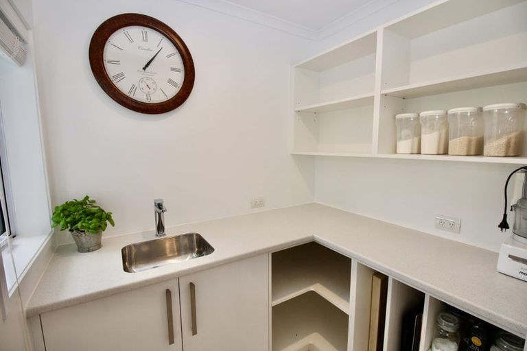 Photo of property in 76 Leeward Drive, Whitianga, 3510