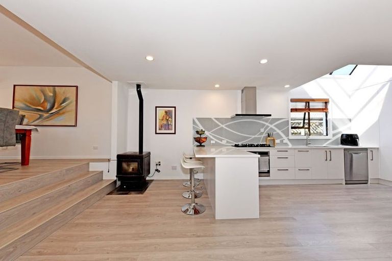 Photo of property in 133 Estuary Road, South New Brighton, Christchurch, 8062