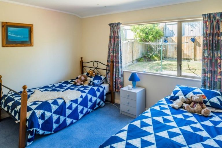 Photo of property in 6 Bowsprit Way, Whitby, Porirua, 5024