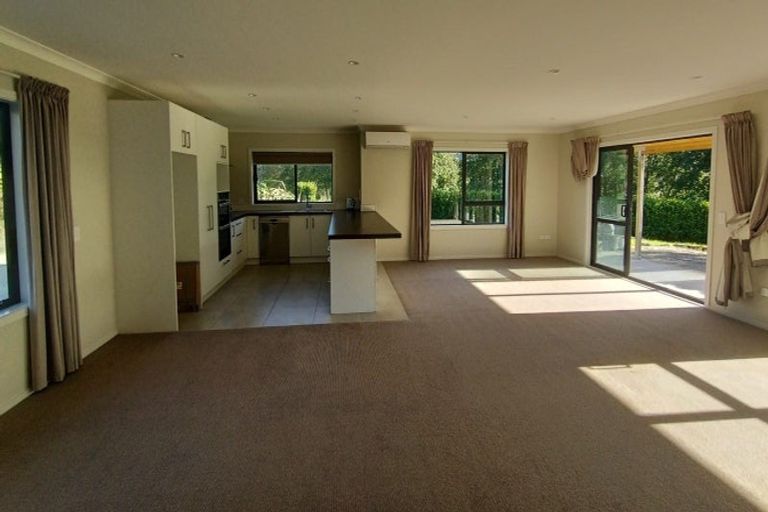 Photo of property in 281 North Manakau Road, Manakau, Levin, 5573