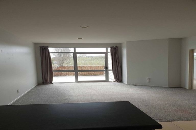 Photo of property in 133g Parkhurst Road, Parakai, 0830