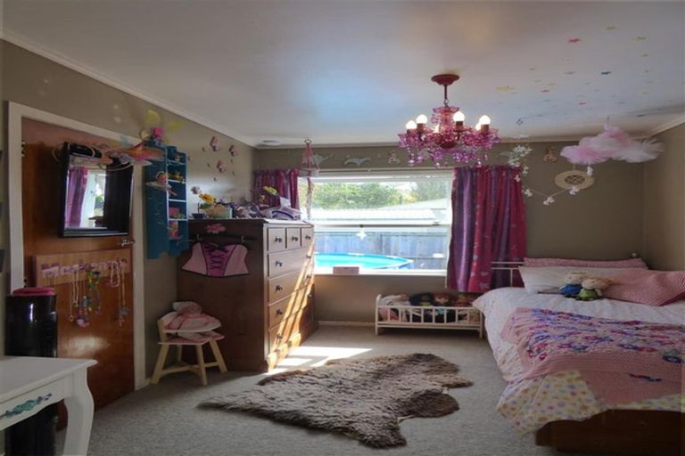 Photo of property in 13 Greenhaven Avenue, Opaheke, Papakura, 2113